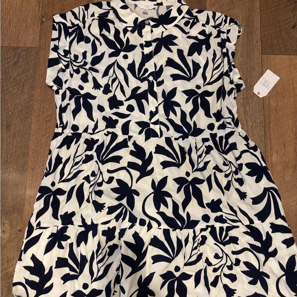 Time and Tru Navy and Cream Patterned Dress